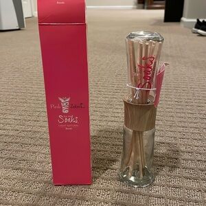 Pink Zebra light natural reeds for soaks